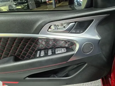 Genesis G70 2018, 136000 км, за 10726.12 USD - фото 11
