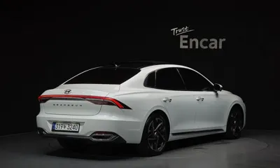 Hyundai Grandeur 2021, 96954 км, за 14113.17 USD