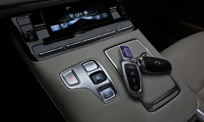 Hyundai Grandeur 2021, 96954 км, за 14113.17 USD - фото 9