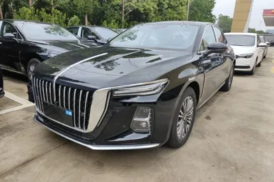 Hongqi H5 · 2025 год