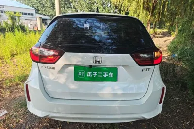 Honda Fit 2023, 65300 км, за 9418 USD