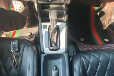 Honda Fit 2023, 65300 км, за 9418 USD - фото 21