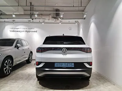 Volkswagen ID.4 2024, 9881 км, за 25352.65 USD