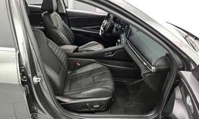 Hyundai Avante 2023, 94312 км, за 12547.07 USD - фото 13