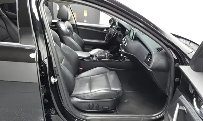 Kia Stinger 2018, 142670 км, за 7870.55 USD - фото 12