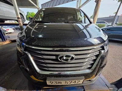 Hyundai Starex · 2021 год