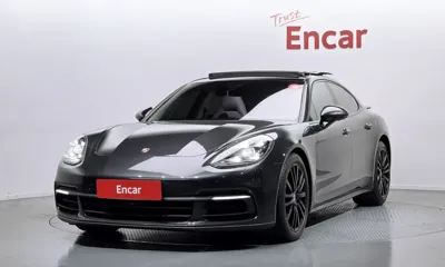 Porsche Panamera · 2018 год