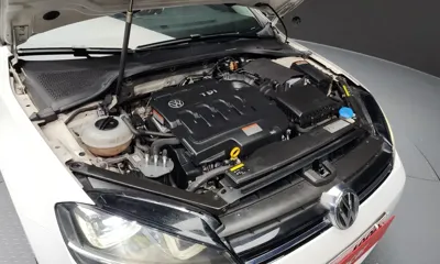 Volkswagen Golf 2015, 116128 км, за 6357.61 USD - фото 6