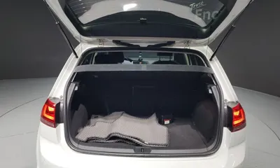 Volkswagen Golf 2015, 116128 км, за 6357.61 USD - фото 20