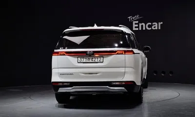 Kia Canival 2021, 93715 км, за 15953.63 USD