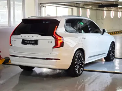 Volvo XC90 2026, 2622 км, за 53518.33 USD