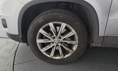 Volkswagen Tiguan 2014, 60890 км, за 5021.47 USD