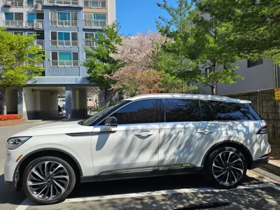 Lincoln Aviator · 2021 год