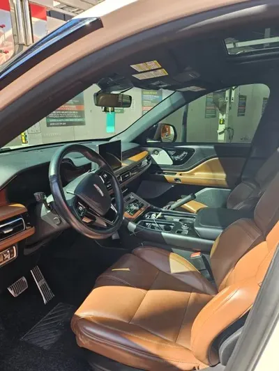 Lincoln Aviator 2021, 49027 км, за 26021.36 USD - фото 6