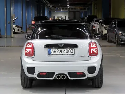 MINI Cooper 2021, 35746 км, за 17263.85 USD