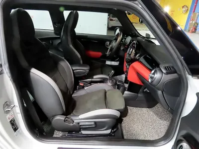 MINI Cooper 2021, 35746 км, за 17263.85 USD - фото 9