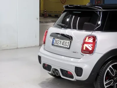 MINI Cooper 2021, 35746 км, за 17263.85 USD - фото 16