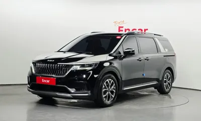 Kia Canival · 2023 год