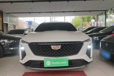 Cadillac GT4 2023, 46300 км, за 19669 USD