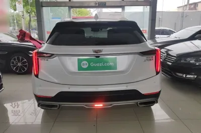 Cadillac GT4 2023, 46300 км, за 19669 USD