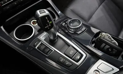 BMW 5-Series 2014, 181646 км, за 6301.69 USD - фото 9