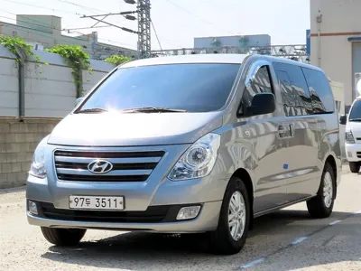 Hyundai Starex 2018, 144855 км, за 5842.2 USD