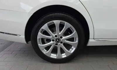 Mercedes-Benz E-Class 2018, 171884 км, за 11719.88 USD