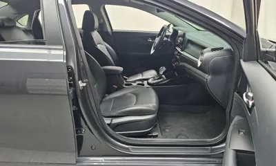 Kia K3 2023, 70210 км, за 15032.17 USD - фото 26