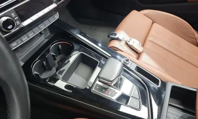 Audi A4 2021, 70624 км, за 16290.06 USD - фото 9