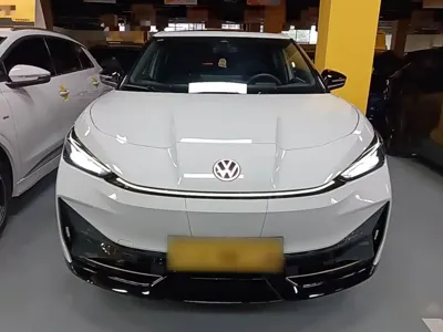 Volkswagen 06 2025, 4100 км, за 15883.53 USD