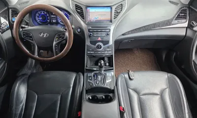 Hyundai Grandeur 2015, 269375 км, за 2842.41 USD - фото 7