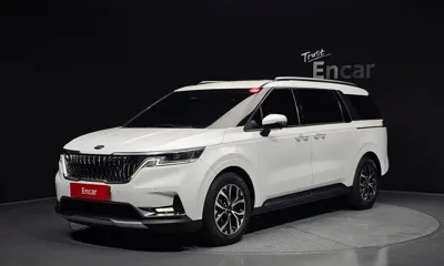 Kia Canival · 2021 год