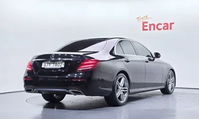 Mercedes-Benz E-Class 2019, 71490 км, за 18136.9 USD
