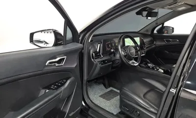 Kia Sportage 2023, 131124 км, за 65140.1 USD - фото 10