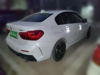 BMW 1 Series · 2022 год