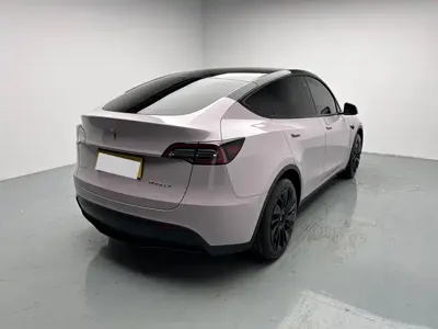 Tesla Model Y 2023, 81800 км, за 22742.61 USD - фото 8