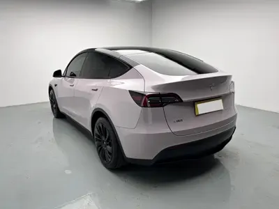 Tesla Model Y 2023, 81800 км, за 22742.61 USD - фото 13
