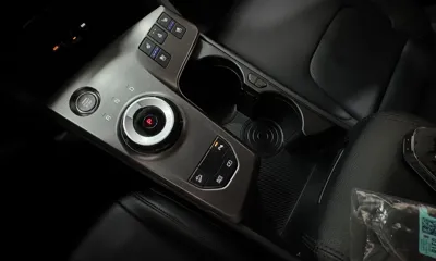 Kia Sportage 2025, 9417 км, за 30129.97 USD - фото 9