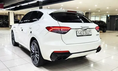 Maserati Levante 2020, 33931 км, за 52551.97 USD - фото 6