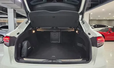 Maserati Levante 2020, 33931 км, за 52551.97 USD - фото 7