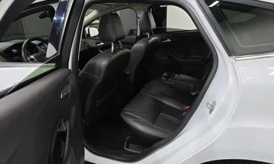 Ford Focus 2015, 56251 км, за 4030.42 USD - фото 11