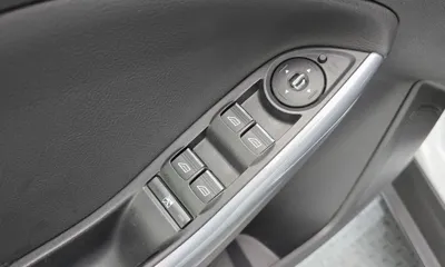 Ford Focus 2015, 56251 км, за 4030.42 USD - фото 15