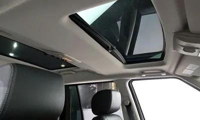 Land Rover Discovery 2016, 96145 км, за 19233.29 USD - фото 18
