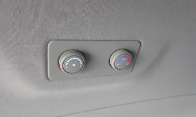 Hyundai Starex 2020, 73040 км, за 13391.1 USD - фото 32