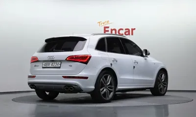 Audi SQ5 2015, 145426 км, за 11487.46 USD