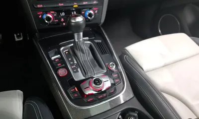 Audi SQ5 2015, 145426 км, за 11487.46 USD - фото 9