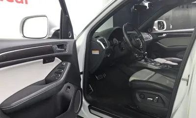 Audi SQ5 2015, 145426 км, за 11487.46 USD - фото 10