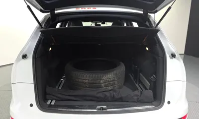 Audi SQ5 2015, 145426 км, за 11487.46 USD - фото 20