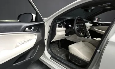 Genesis G70 2024, 20209 км, за 24281.21 USD - фото 11