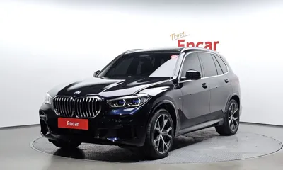 BMW X5 · 2022 год